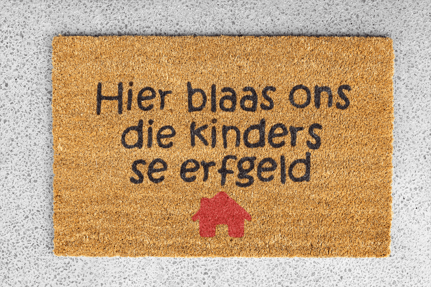 Personalized coir doormat handmade by Matnifique.