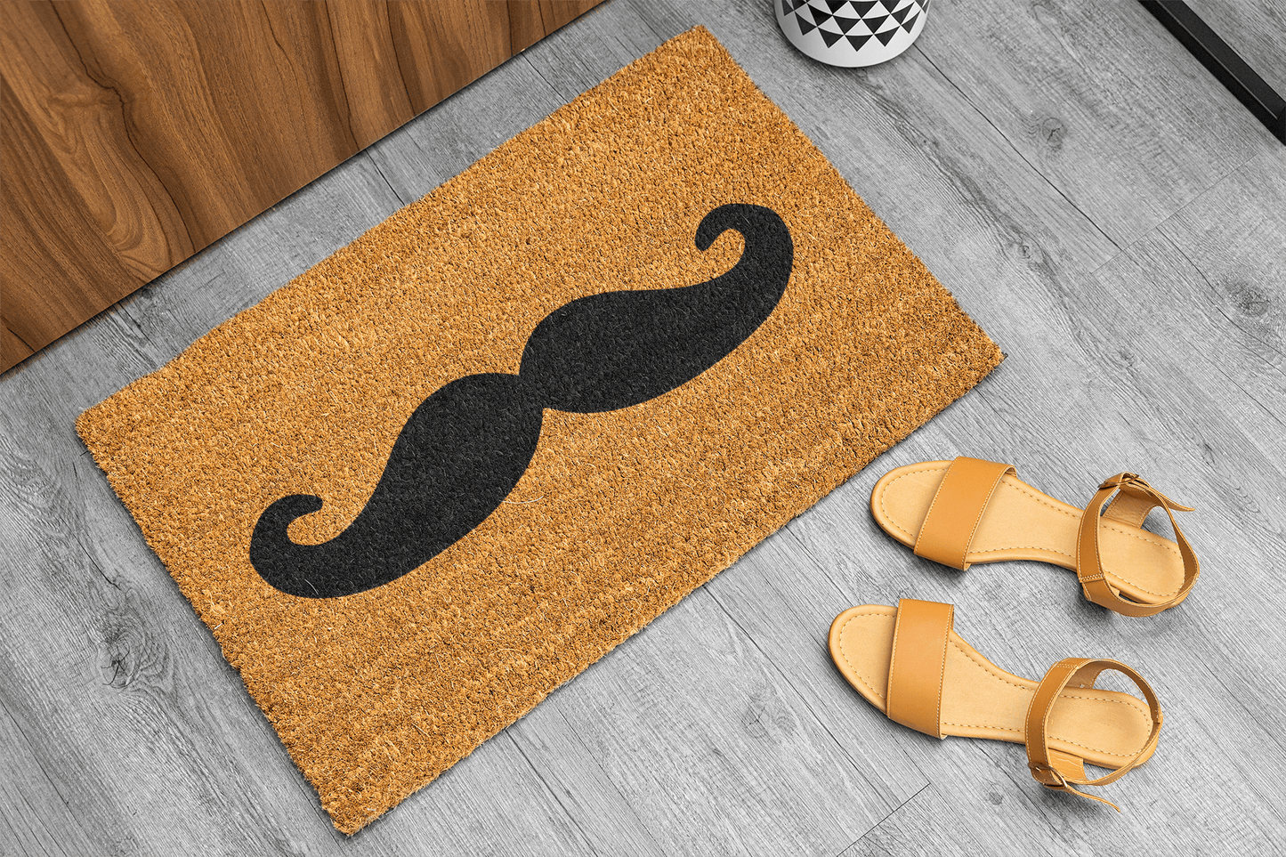 Personalized coir doormat handmade by Matnifique.