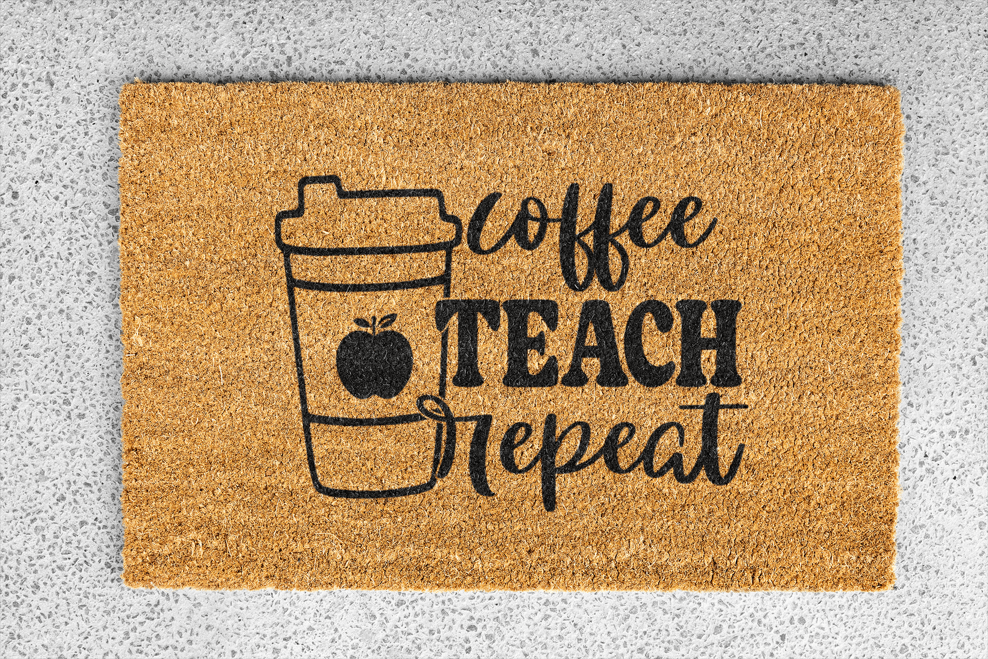 Personalized coir doormat handmade by Matnifique.