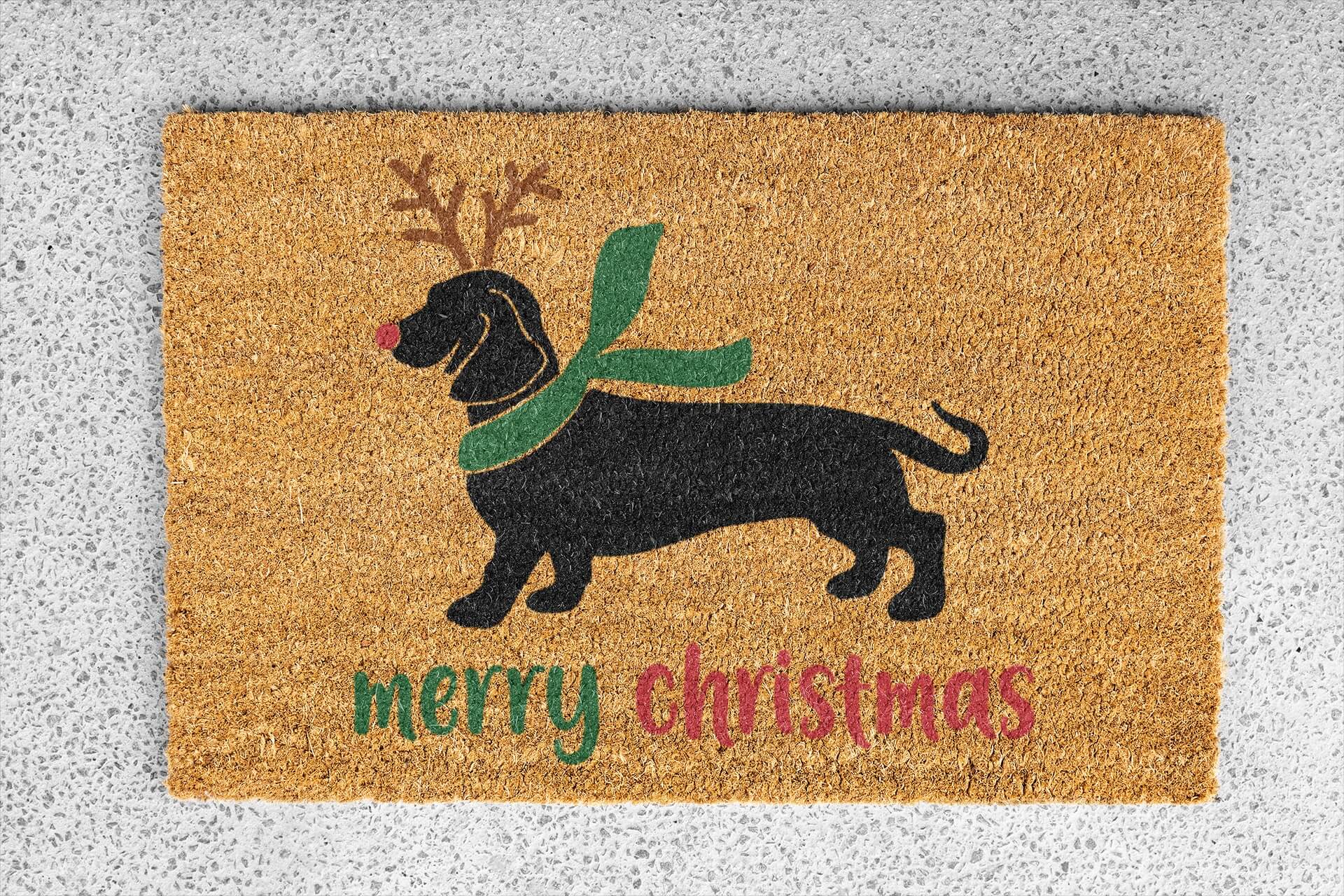 Personalized coir doormat handmade by Matnifique.