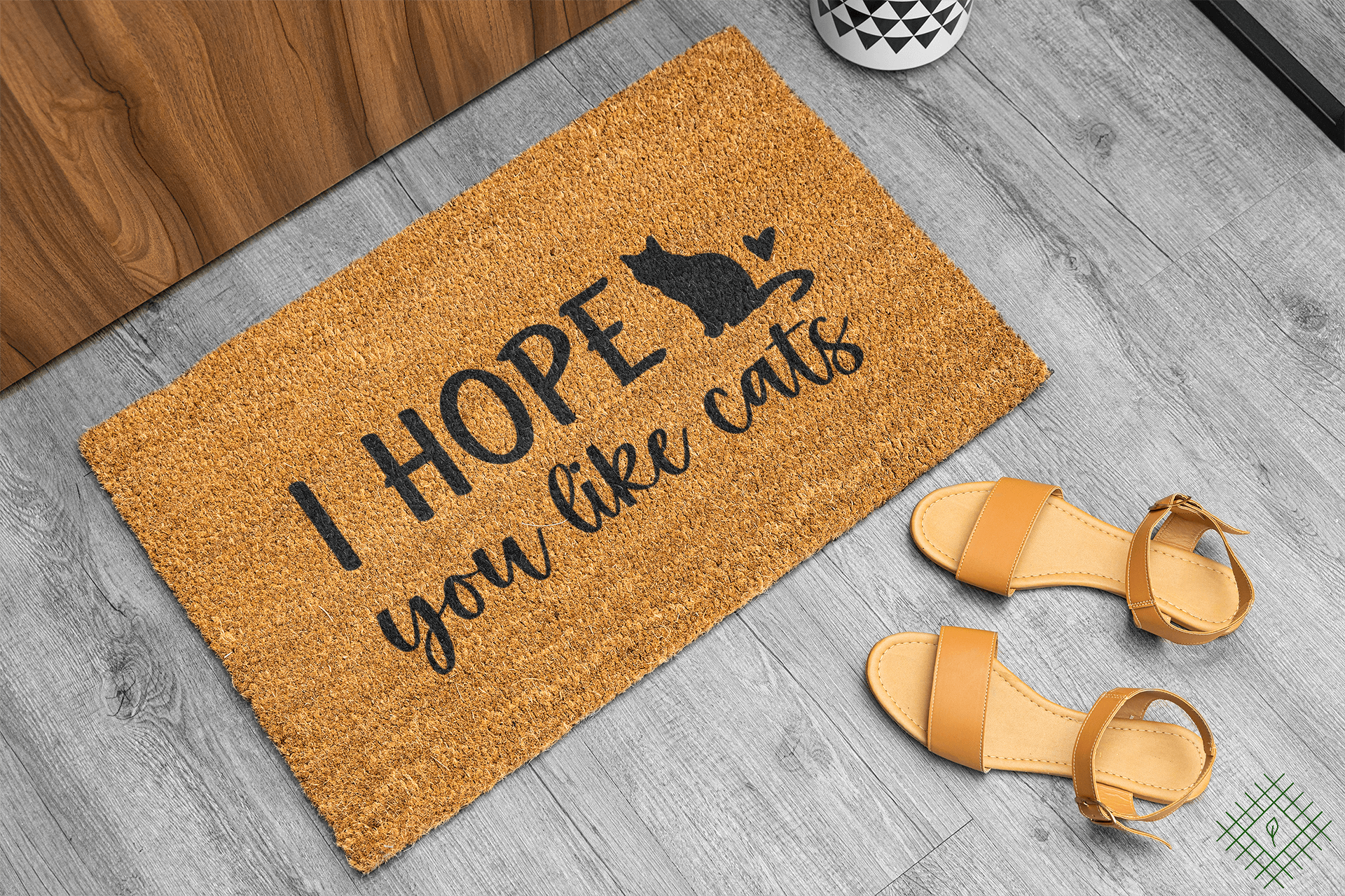 Personalized coir doormat handmade by Matnifique.