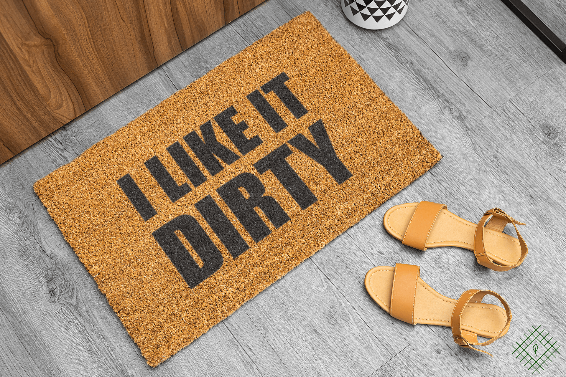 Personalized coir doormat handmade by Matnifique.