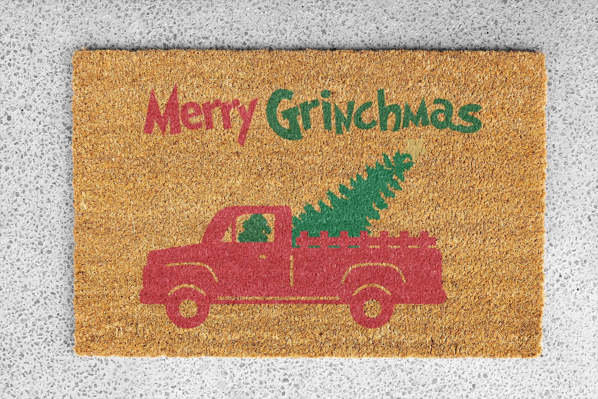 Personalized coir doormat handmade by Matnifique.