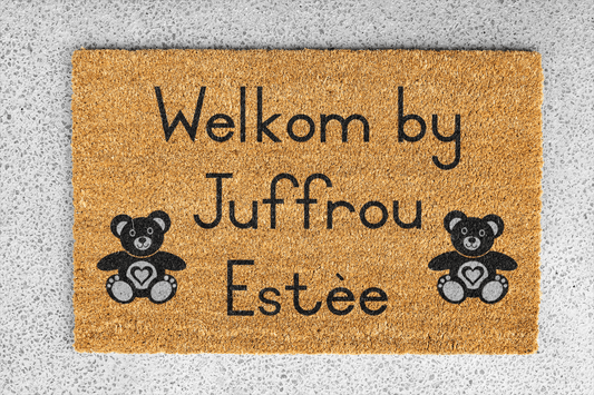 Personalized coir doormat handmade by Matnifique.
