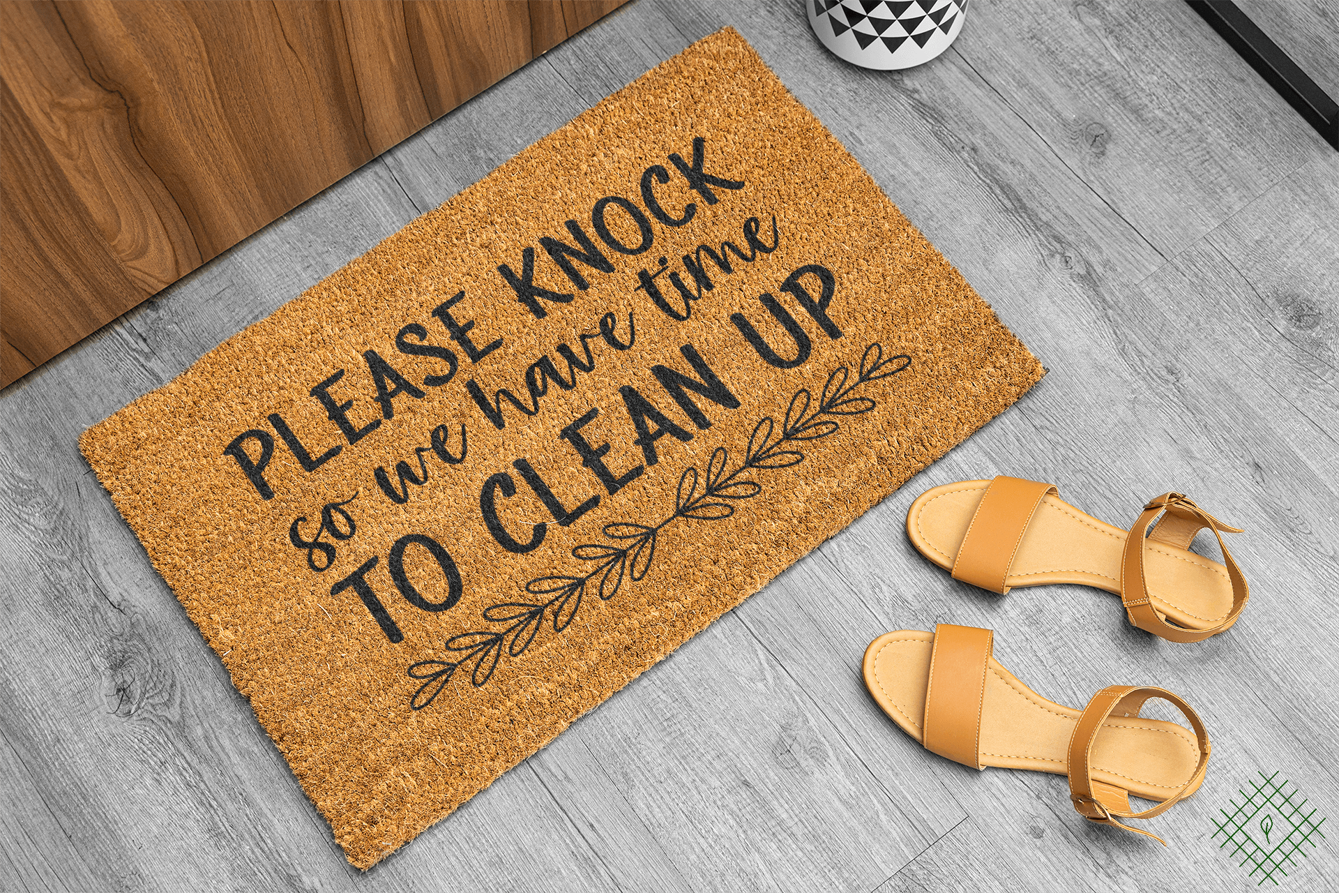 Personalized coir doormat handmade by Matnifique.