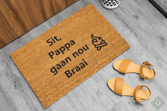Personalized coir doormat handmade by Matnifique.