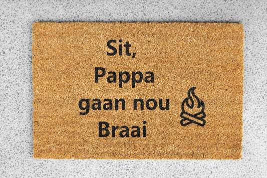Personalized coir doormat handmade by Matnifique.
