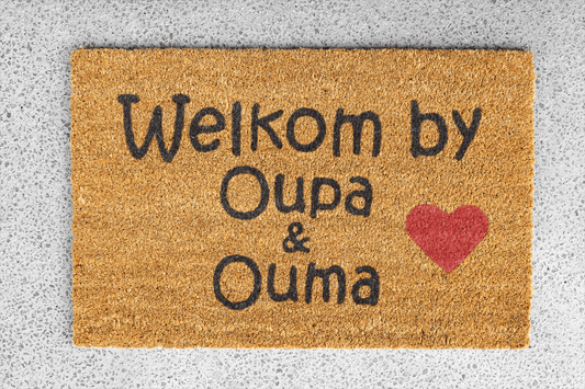 Personalized coir doormat handmade by Matnifique.