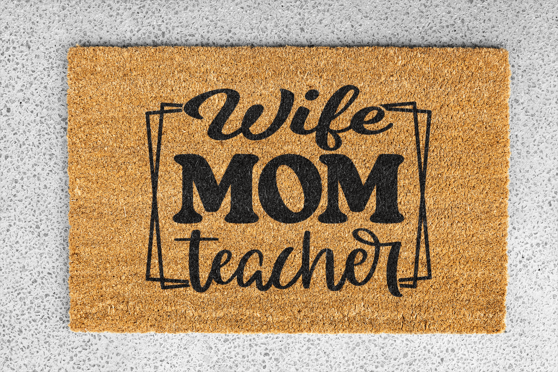 Personalized coir doormat handmade by Matnifique.