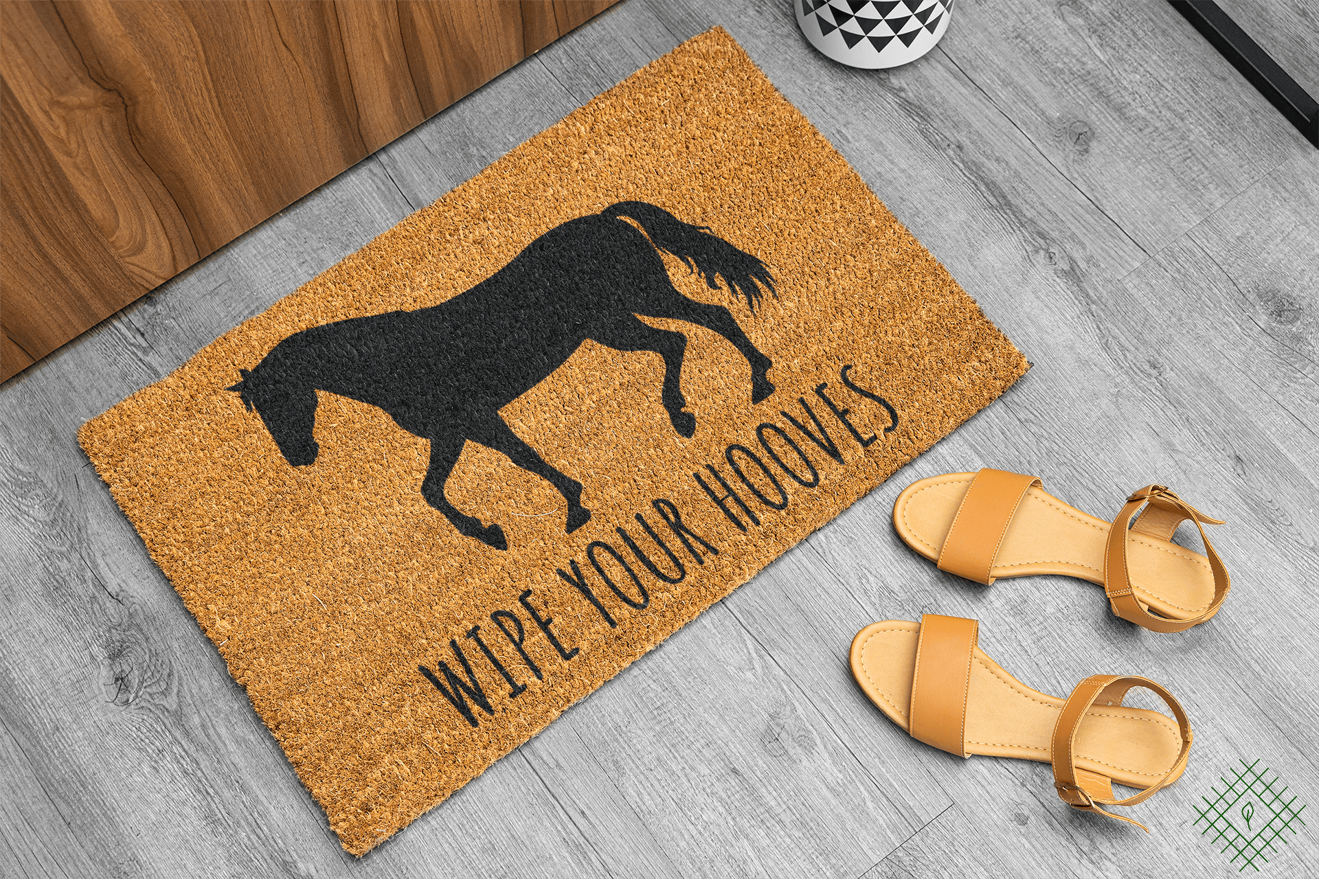 Personalized coir doormat handmade by Matnifique.