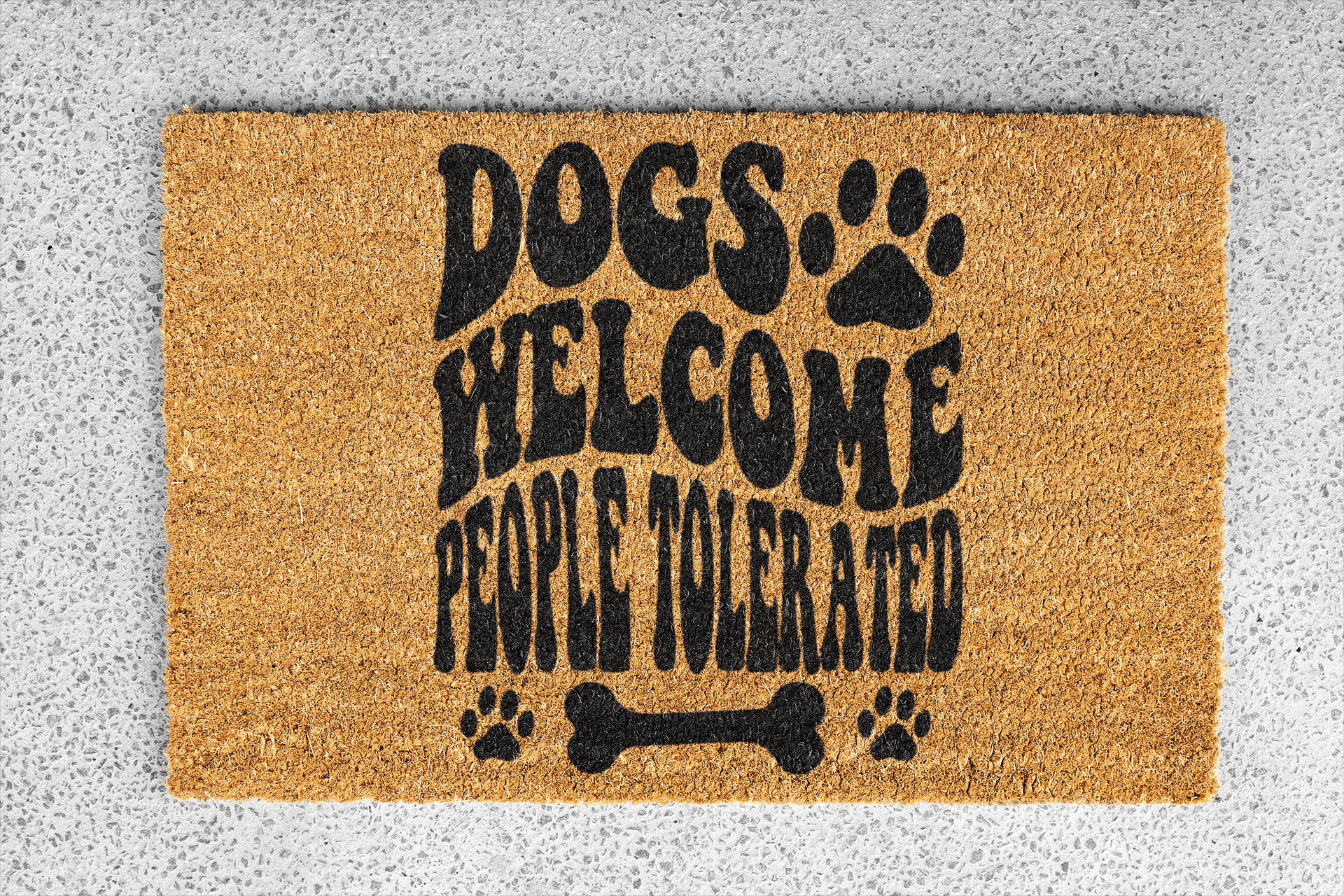 Personalized coir doormat handmade by Matnifique.