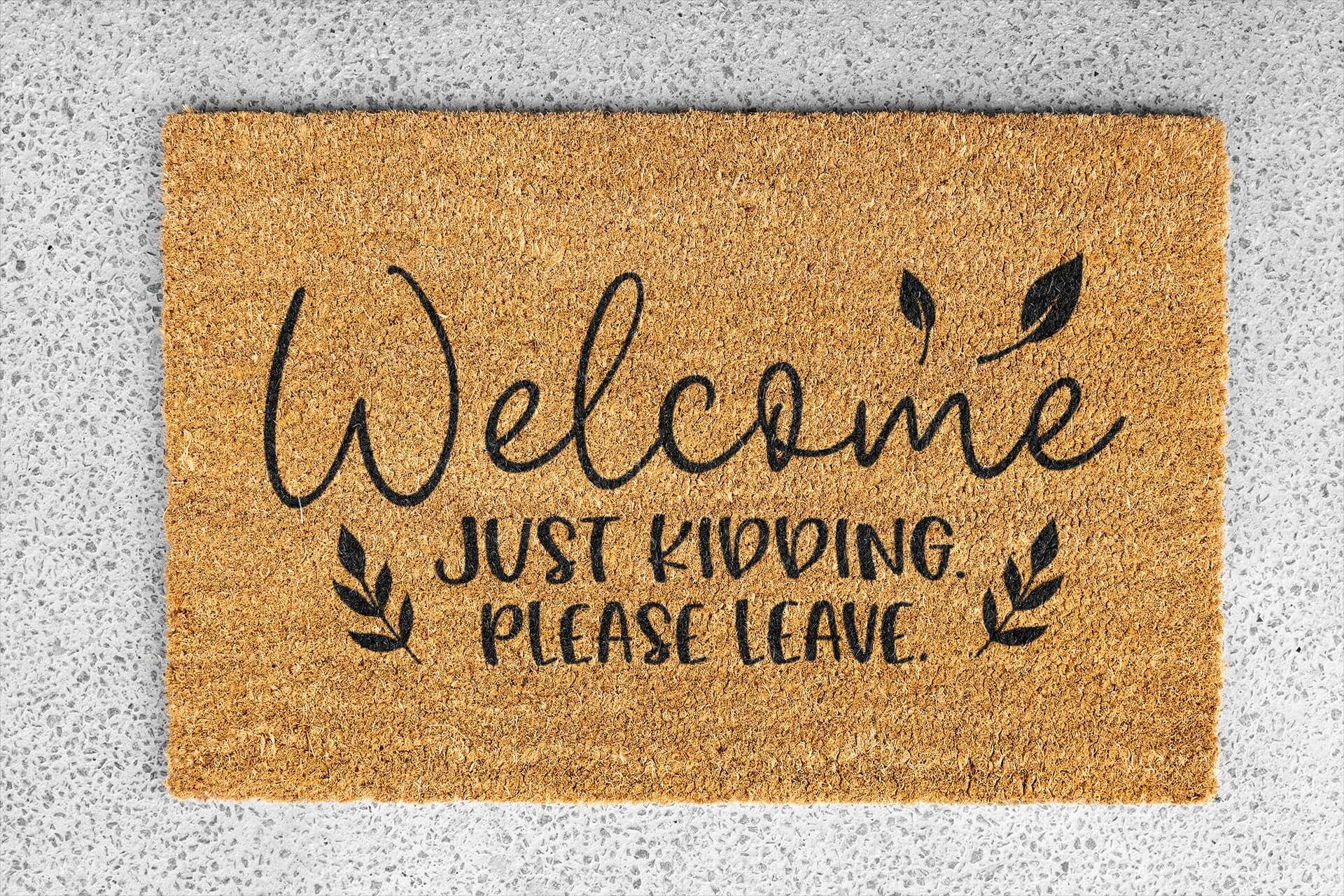 Personalized coir doormat handmade by Matnifique.